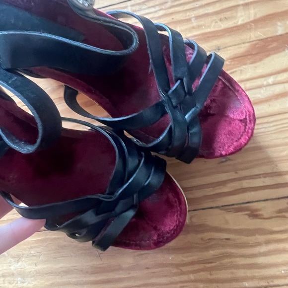 Y2K Dolce & Gabbana Black Leather Platform Wedge Ankle Strap Sandals Size 36.5 - Picture 13 of 14